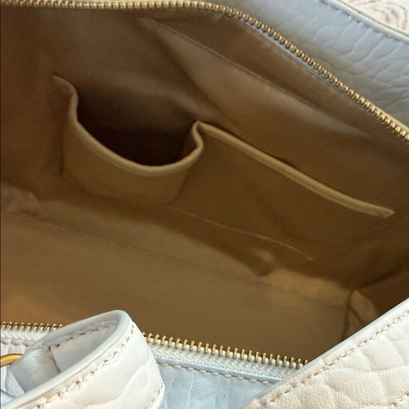 🆕 Vince Camuto Ice Blue Tote with Gold Accent Luxury Leather - Picture 11 of 11